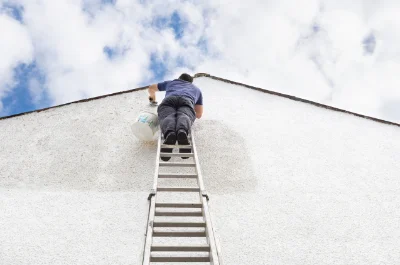 Peinture extérieure à Montreuil-le-Henri — façades et ravalement